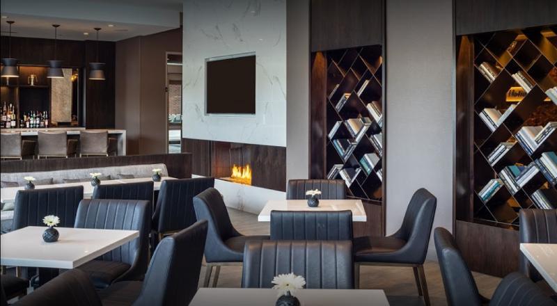 Holiday Inn Boston Logan Airport - Chelsea By Ihg Exterior foto